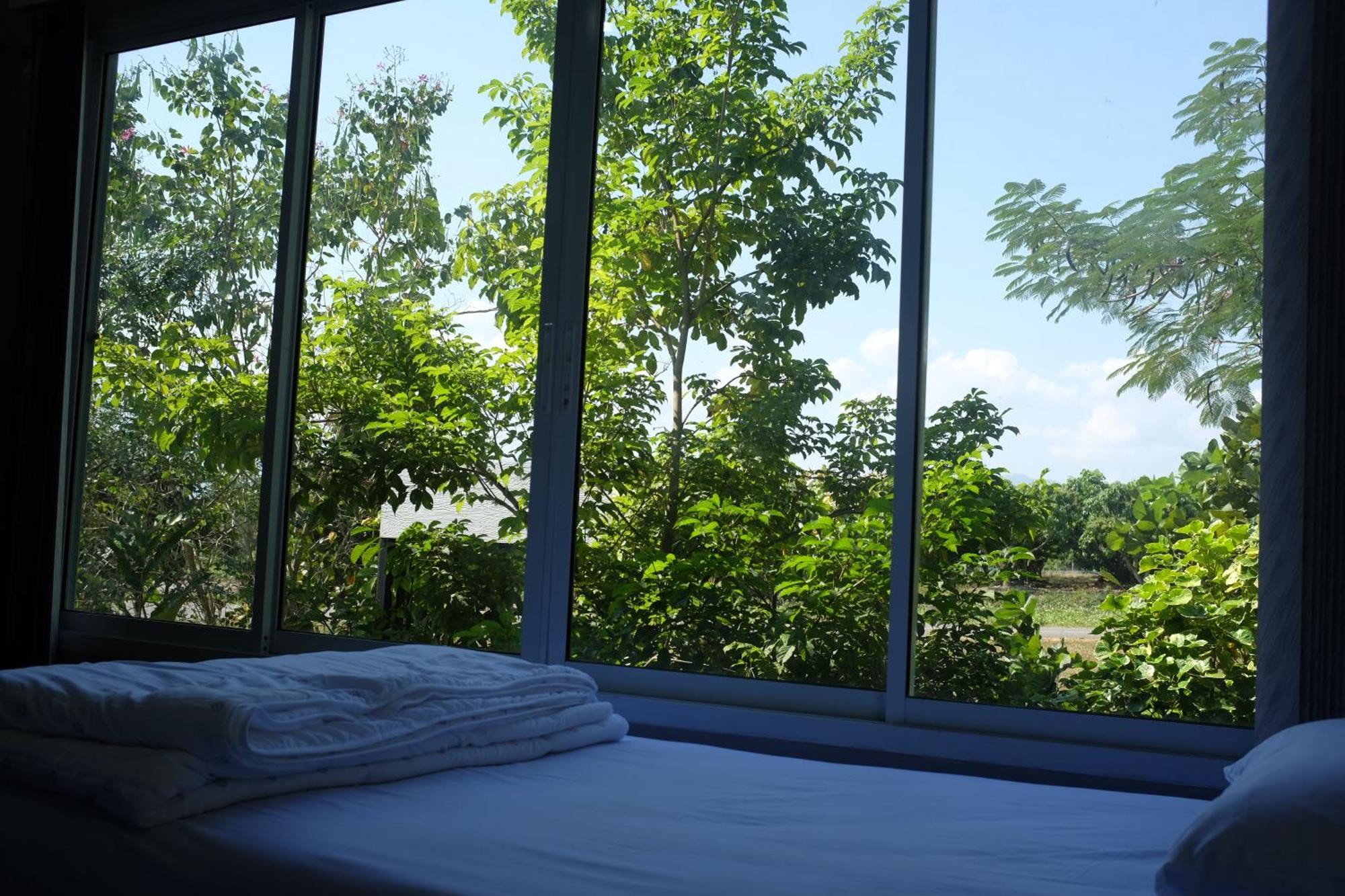 Apartamento Rai Boonsom Phrao Habitación foto